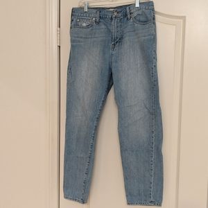 High waisted, '90s-style Madewell jeans, size 30